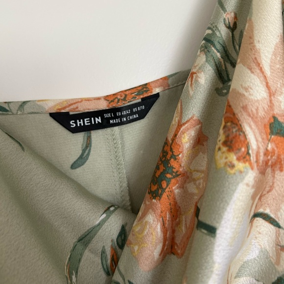 SHEIN Floral Sage Green Midi Dress - Picture 2 of 3